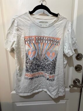 Womens Grayson Threads White Short Sleeve Woodstock Graphic Shirt